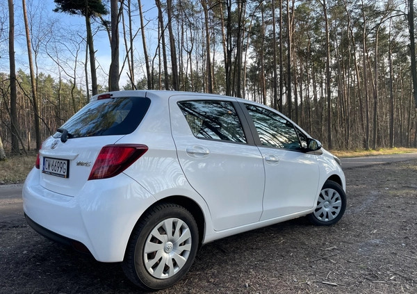 Toyota Yaris cena 28900 przebieg: 263000, rok produkcji 2017 z Włocławek małe 254